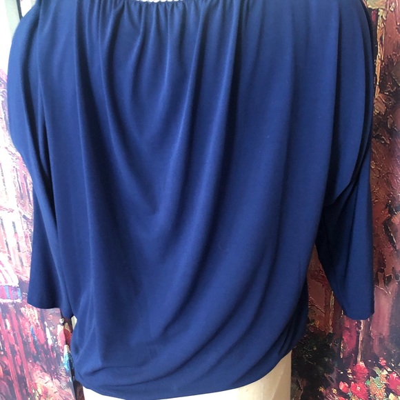 Michael Kors blue top with chain - Picture 4 of 5